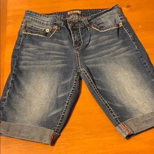 YMI Jean bermuda shorts size 13